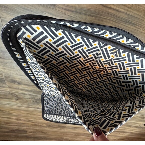 Vera Bradley Rolling Laptop Bag Black Quilted Work Tote Wheeled Carry On Travel - Picture 13 of 15